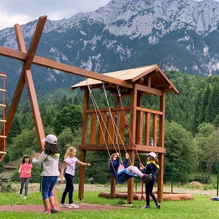 Panorama Pietrei Craiului Zarnesti Exterior foto